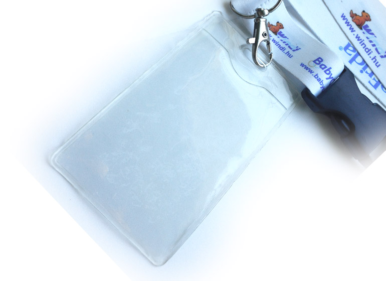 Weiche Ausweishülle 6x9 cm